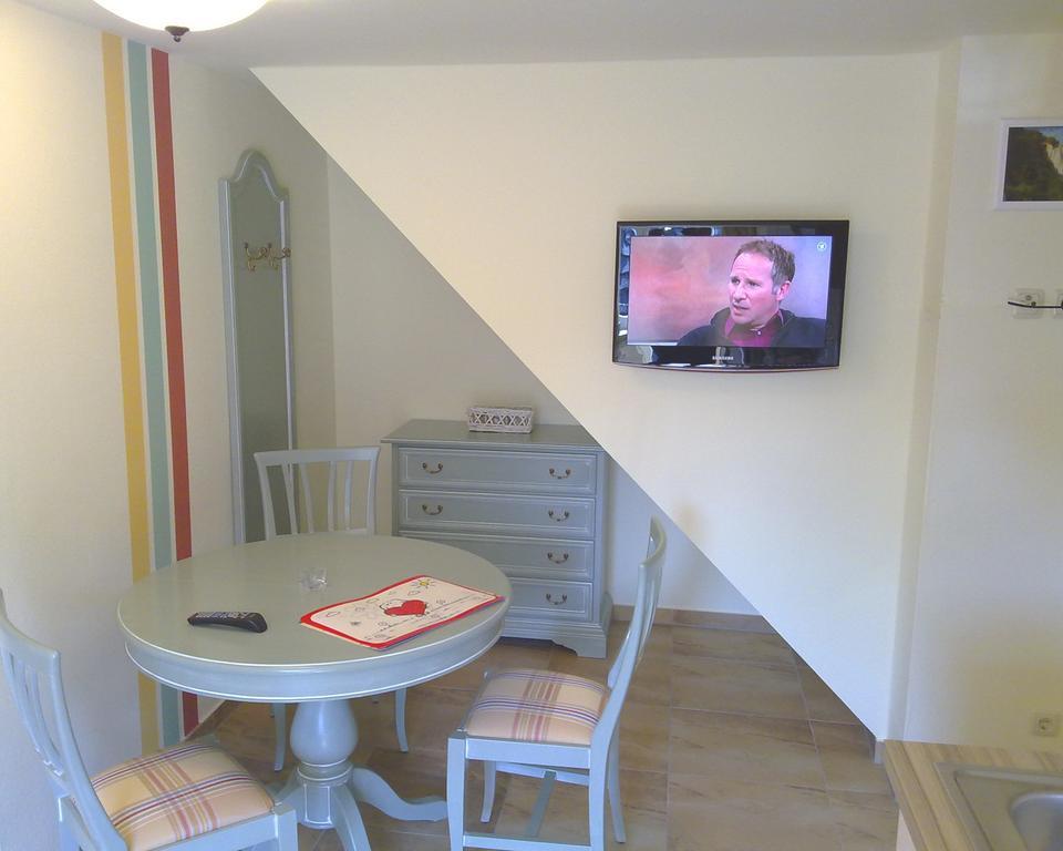 Apartmenthaus Hus Uebi By Rujana Binz Room photo